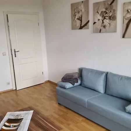 Fw 80 - In Bahnhofs- Und Stadtnaehe Apartman *